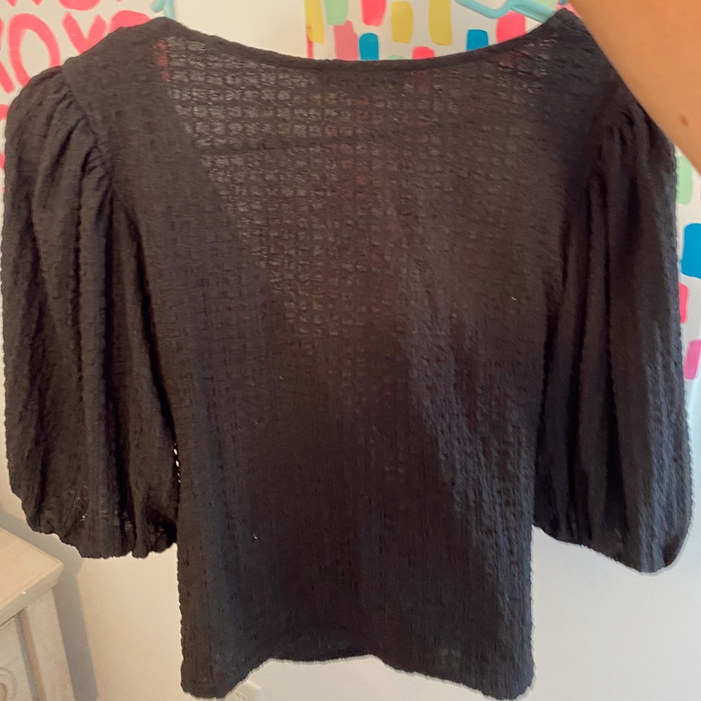 blouse - Picture 3 of 3